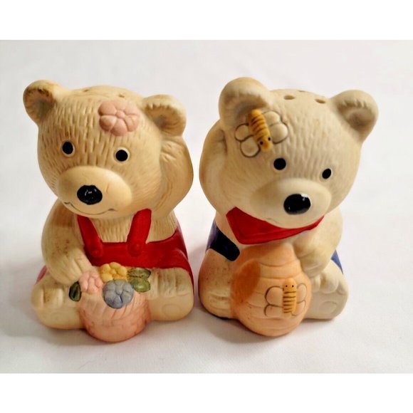 Vintage Ceramic Honey Bee Teddy Bears Salt & Pepper Shakers - Picture 2 of 6
